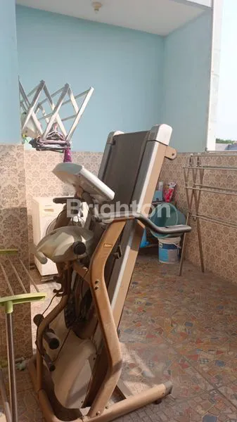 image RUMAH BAGUS SELANGKAH KE SUMMARECON BEKASI (3)