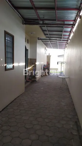 image RUMAH MEWAH SIAP HUNI (3)