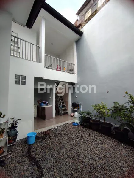 image RUMAH LUX SAYAP PASTEUR (7)