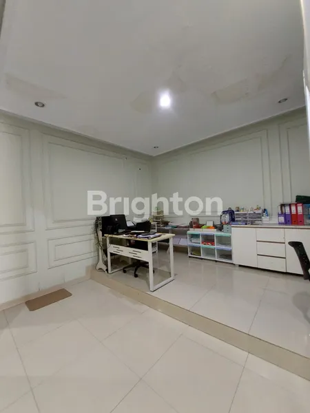 image RUMAH 2 LANTAI DE GREEN BSD (4)