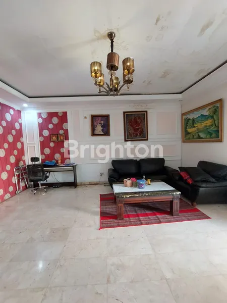 image RUMAH 2 LANTAI DE GREEN BSD (5)