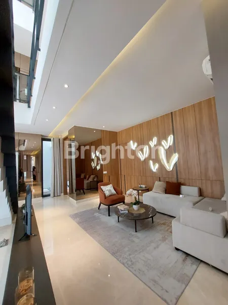 image RUMAH MEWAH TERBARU BSD CITY DILENGKAPI LIFT! CLUSTER ENCHANTE, MEWAH DAN PRIVATE, BSD CITY, SERPONG, TANGERANG SELATAN (5)