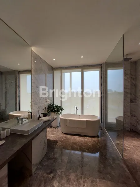 image RUMAH MEWAH TERBARU! CLUSTER ENCHANTE LEBAR 18 DI PUSAT BSD CITY DEKAT JAKARTA NANYANG SCHOOL, GERMAN SCHOOL & SWA, BSD, SERPONG, TANGERANG (6)