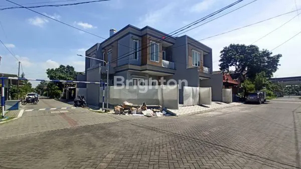 image RUMAH NEW MINIMALIS 2LANTAI (1)