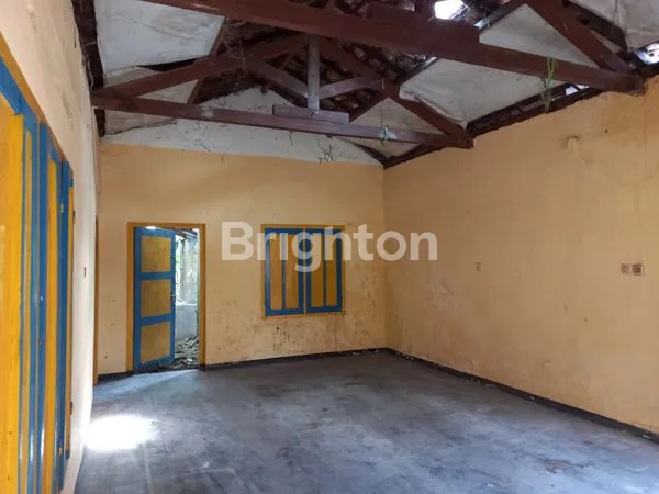 image RUMAH 0 JALAN ASPAL TULUNGAGUNG BISA UNTUK KANTOR KOPERASI (6)
