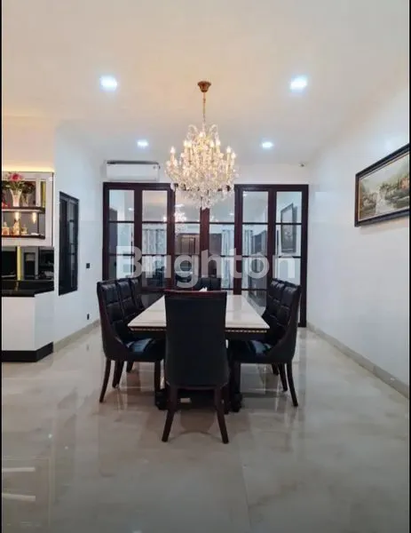 image RUMAH MEWAH CANTIK 3LT  DI SUTERA RENATA ALAM SUTERA TANGERANG (5)