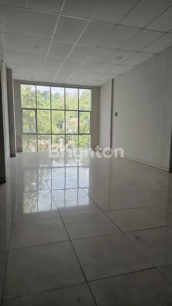 image RUKO 3 LANTAI SIAP HUNI SEMARANG SELATAN (7)