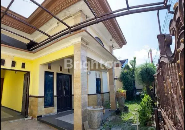 image RUMAH STRATEGIS DI KAWASAN PERUMAHAN LETJEN SUTOYO (5)