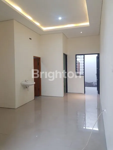 image RUMAH 2 LANTAI RUMAH GRES SIAP PAKAI, DEKAT KAMPUS (8)