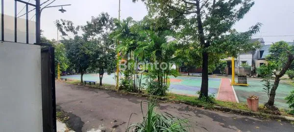 image RUMAH MINIMALIS STRATEGIS BARU RENOVASI DALAM KOMPLEK DEPAN TAMAN (8)
