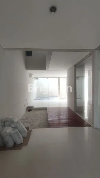 image SIAP HUNI BAGUS DI STONEGATE PARK CITRALAND DEKAT UNIVERSITAS CIPUTRA, GWALK SUDAH SHM (3)