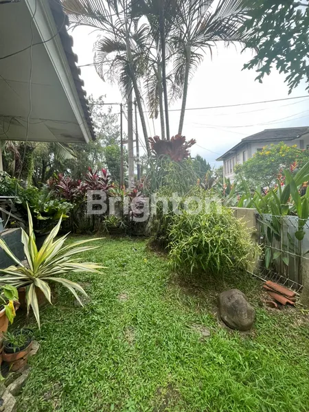 image RUMAH HOOK LOKASI STRATEGIS DEKAT PINTU TOLL SERIUS CEPAT NUSALOKA BSD (6)