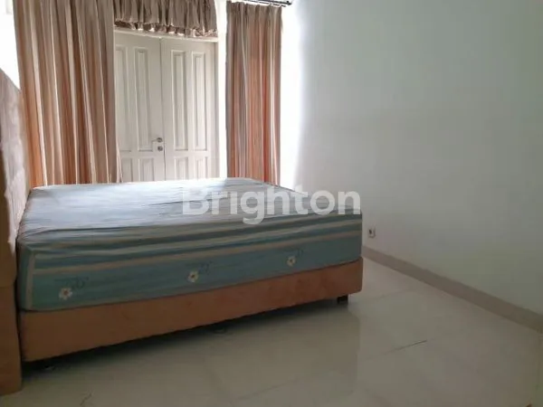 image RUMAH TAMAN PALEM JAKARTA BARAT (2)