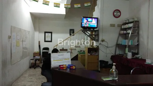 image RUKO MASUK KOMPLEK PERTOKOAN DI JL RAYA GUBENG SURABAYA (3)