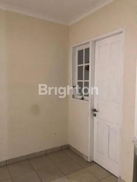 image RUMAH TAMAN TIRTA GOLF VICTORIA RIVER  (5)