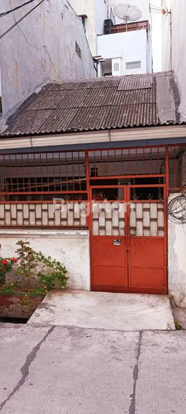 image RUMAH TUA KLASIK DI KOTA TUA GLODOK JAKARTA BARAT (2)