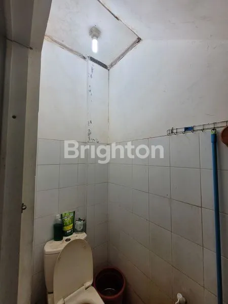 image RUKO 2 GANDENG MURAH SAWANGAN STRATEGIS DEKAT PERUMAHAN RAMAI COCOK UNTUK ALFAMART (5)