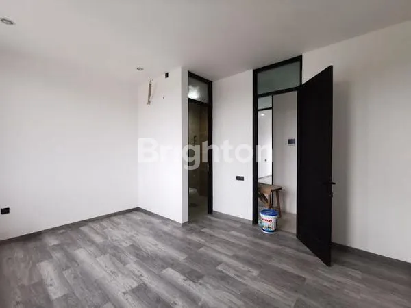 image RUMAH 2LANTAI NEW GRESS MINIMALIS MODERN PONDOK TJANDRA (8)