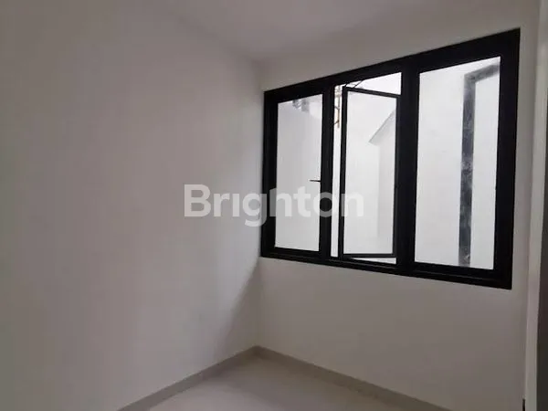 image RUMAH 2LANTAI NEW GRESS MINIMALIS MODERN PONDOK TJANDRA (2)