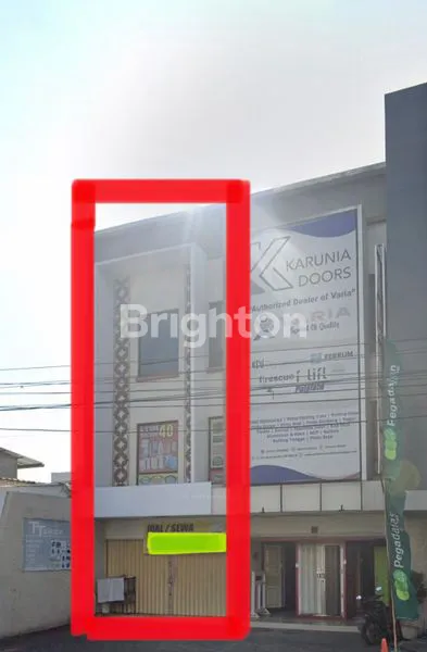 image RUKO BAGUS SIAP PAKAI!! LLOKASI JUARA BAGUS DAN STRATEGIS DEKAT KEMANA MANA ROW JALAN 6 MOBIL PAPASAN! ADA AREA PARKIR!!! (2)
