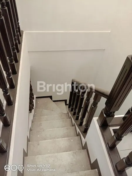 image HUNIAN STRATEGIS TOMANG, 5 KT, SHM (2)