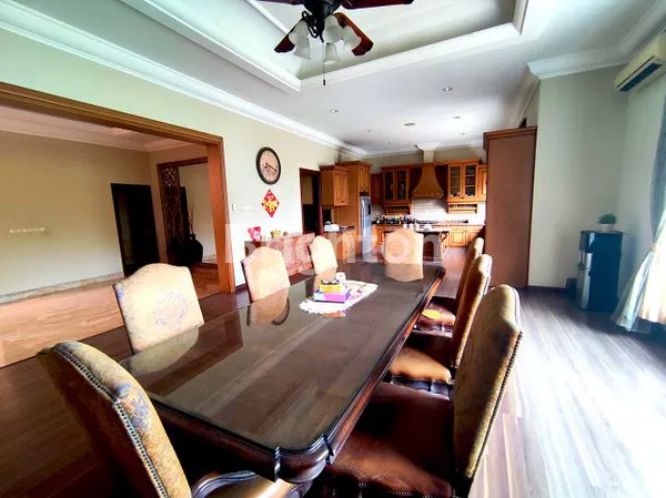 image RUMAH VILLA MEWAH HOOK FULLY FURNISHED PIK CLUSTER TRIMARAN (5)