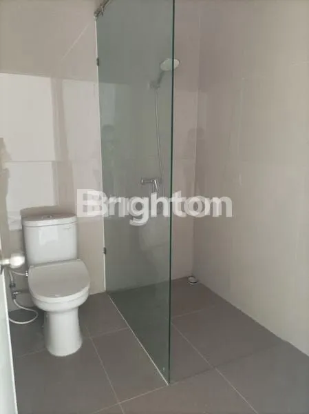 image RUMAH BARU GRESS  2 LANTAI - JEMURSARI (4)