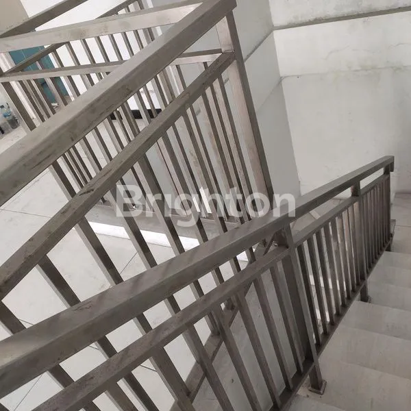 image RUKO 3 LANTAI, NOL JALAN RAYA PAGERWOJO DEKAT TRANSMART SIDOARJO (3)