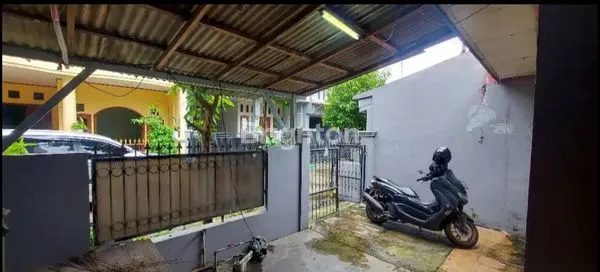 image RUMAH DI BEKASI TIMUR (2)
