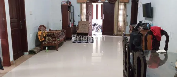 image RUMAH GANDENG GRAHA PATRIOT. 2 MENIT KE MANHATTAN TIMES SQUARE (4)