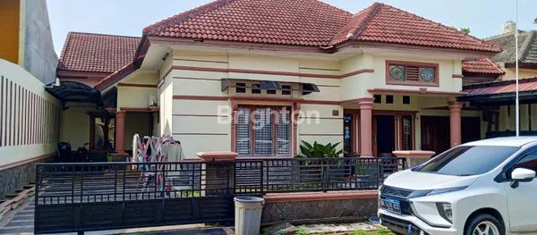 image RUMAH GANDENG GRAHA PATRIOT. 2 MENIT KE MANHATTAN TIMES SQUARE (5)