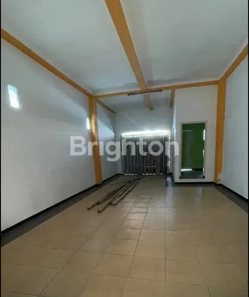 image RUMAH BESAR COCOK BUAT USAHA (7)