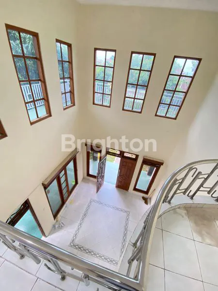 image FULL FURNISHED DALAM KOMPLEKS PERUMAHAN KALIURANG KM 7 (5)