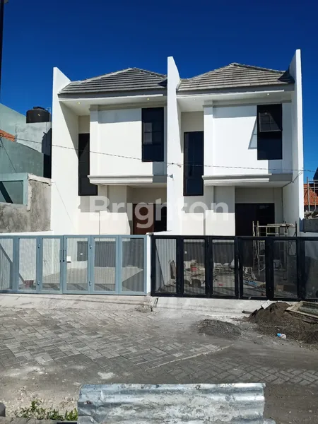 image RUMAH MINIMALIS STRATEGIS RUNGKUT DEKAT MERR, UPN, TOL TAMBAK SUMUR (1)