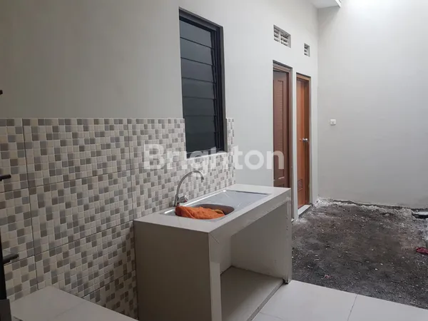 image RUMAH MINIMALIS STRATEGIS RUNGKUT DEKAT MERR, UPN, TOL TAMBAK SUMUR (4)