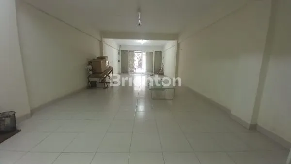 image RUKO KOMPLEK GOLDEN VILLE JAKARTA BARAT 4 LANTAI LOKASI STRATEGIS ADA LIFT (7)