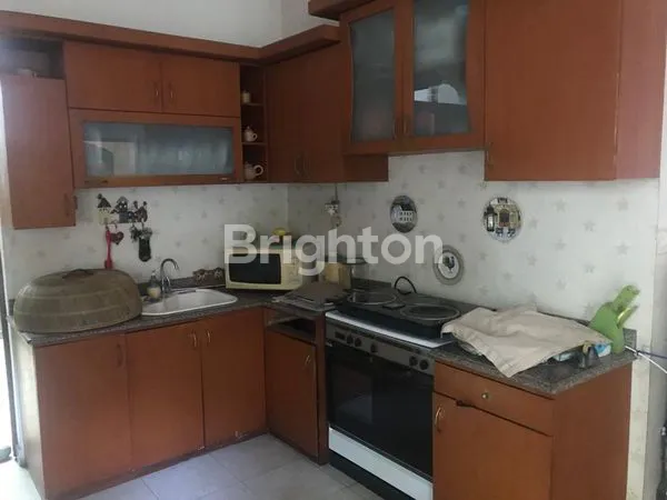 image MANYAR KERTOADI BAGUS (2)