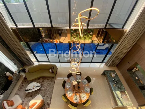 image RUMAH LAYTON NAVAPARK BSD CITY TANGERANG (6)