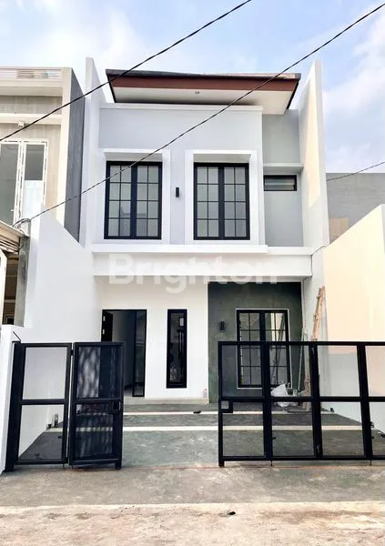 image RUMAH 2LANTAI BARU GREESS SIAP HUNI DEKAT MERR.KAMPUS (1)