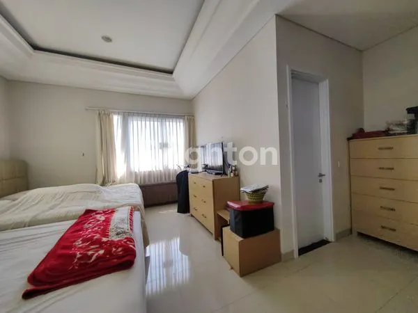 image RUMAH MEWAH DI DE MAJA DE PARK BSD (6)