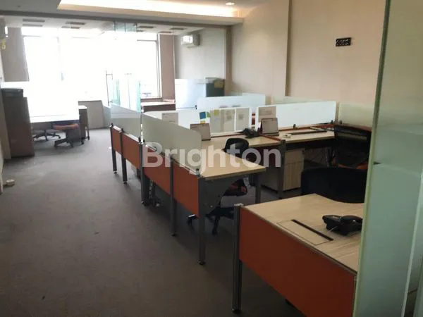 image RUKO FURNISHED UNTUK KANTOR  (3)