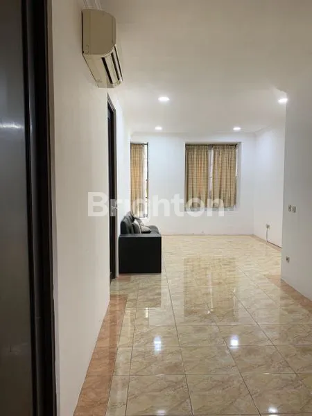 image RUMAH RAPI SIAP HUNI 2 LANTAI LIPPO KARAWACI TANGERANG (4)