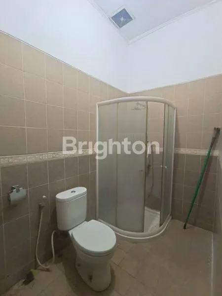 image RUMAH STRATEGIS DEKAT KAMPUS TELKOM DI BUAHBATU BANDUNG (7)