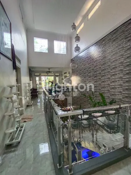 image RUMAH CANTIK TERAWAT DEKAT GERBANG TOL BUAHBATU BANDUNG (1)