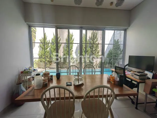 image RUMAH DE MAJA DE PARK BSD TANGERANG (7)