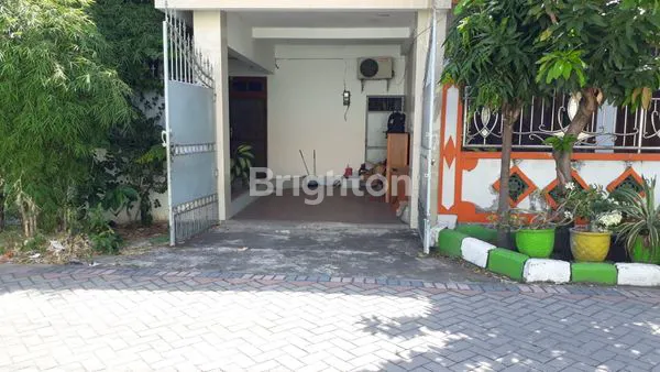 image RUMAH 2 LT SIAP HUNI DI JL TAMBAK JATI SURABAYA  (1)