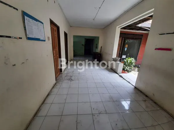 image TANAH DAN BANGUNAN GUDANG LEBAR DEPAN 13 M BENTUK L DI JALAN ARTERI KOTA KEDIRI (2)