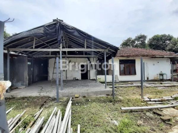 image TANAH DAN BANGUNAN GUDANG LEBAR DEPAN 13 M BENTUK L DI JALAN ARTERI KOTA KEDIRI (1)