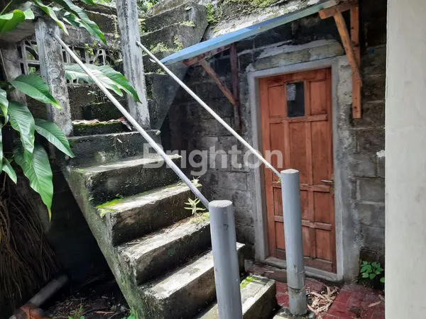 image TANAH DAN BANGUNAN GUDANG LEBAR DEPAN 13 M BENTUK L DI JALAN ARTERI KOTA KEDIRI (3)