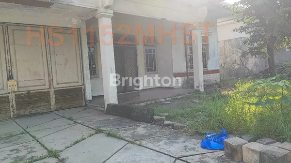 image TURUN HARGA RUMAH MANYAR LOKASI STRATEGIS DEPAN ADA TAMAN ROW JALAN LEBAR (2)